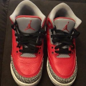 Worn but still in tack no souls